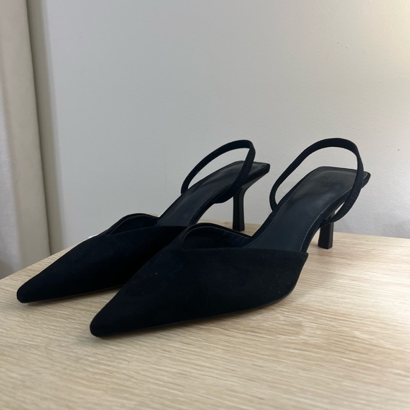 H&M KITTEN HEELS NWT - Picture 2 of 4